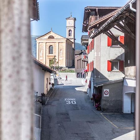 Hotel Cualmet - Aktiv erholen und geniessen Tiefencastel Eksteriør billede