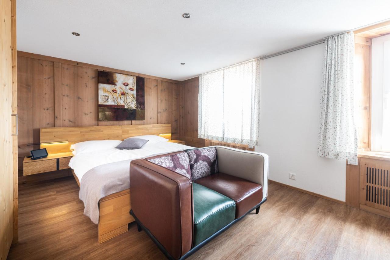 Hotel Cualmet - Aktiv erholen und geniessen Tiefencastel Eksteriør billede