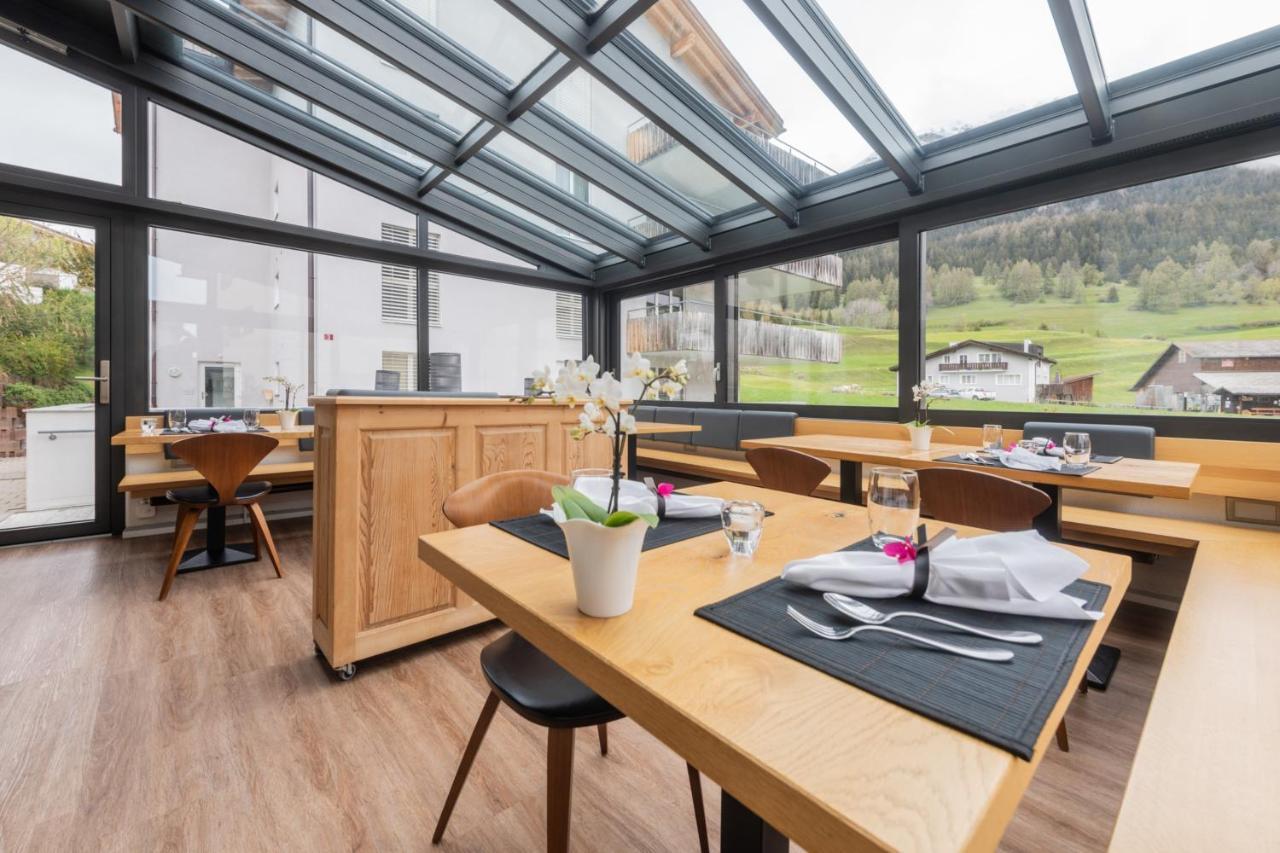 Hotel Cualmet - Aktiv erholen und geniessen Tiefencastel Eksteriør billede