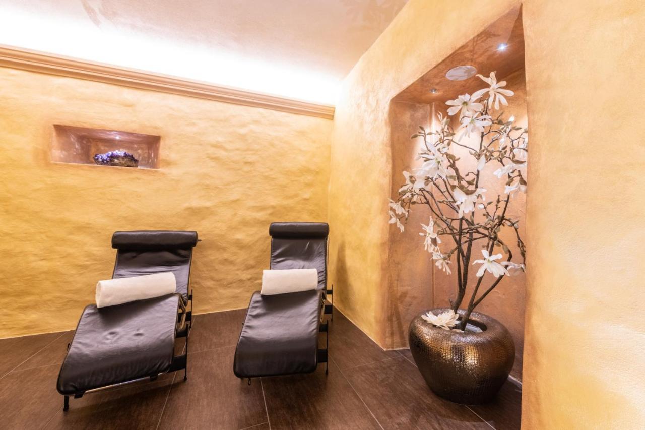 Hotel Cualmet - Aktiv erholen und geniessen Tiefencastel Eksteriør billede
