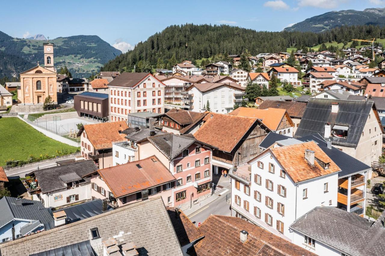 Hotel Cualmet - Aktiv erholen und geniessen Tiefencastel Eksteriør billede